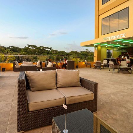 Comfort Inn & Suites Tobago Signal Hill Ngoại thất bức ảnh