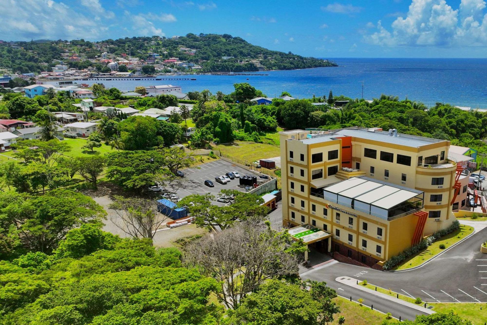 Comfort Inn & Suites Tobago Signal Hill Ngoại thất bức ảnh